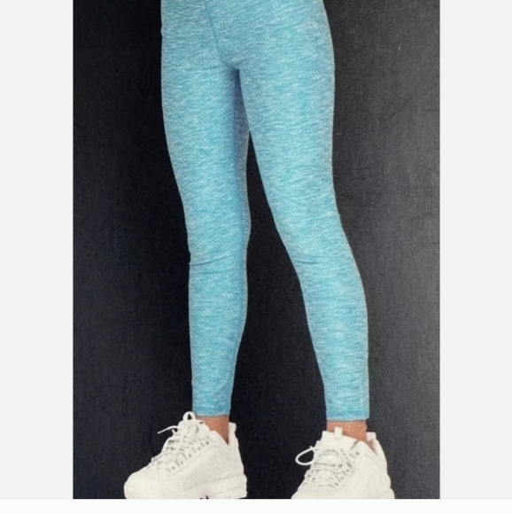 New Fila Girl’s 2-Pack Reversible Legging Set - Picture 2 of 4